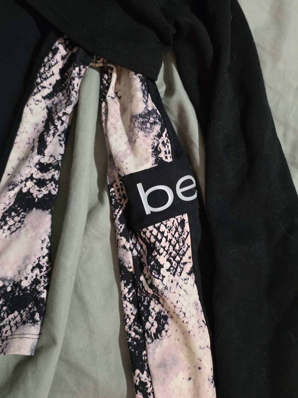 bebe Black and Light Pink Snake-Print Long Sleeve Top & Crop Top - Picture 6 of 11